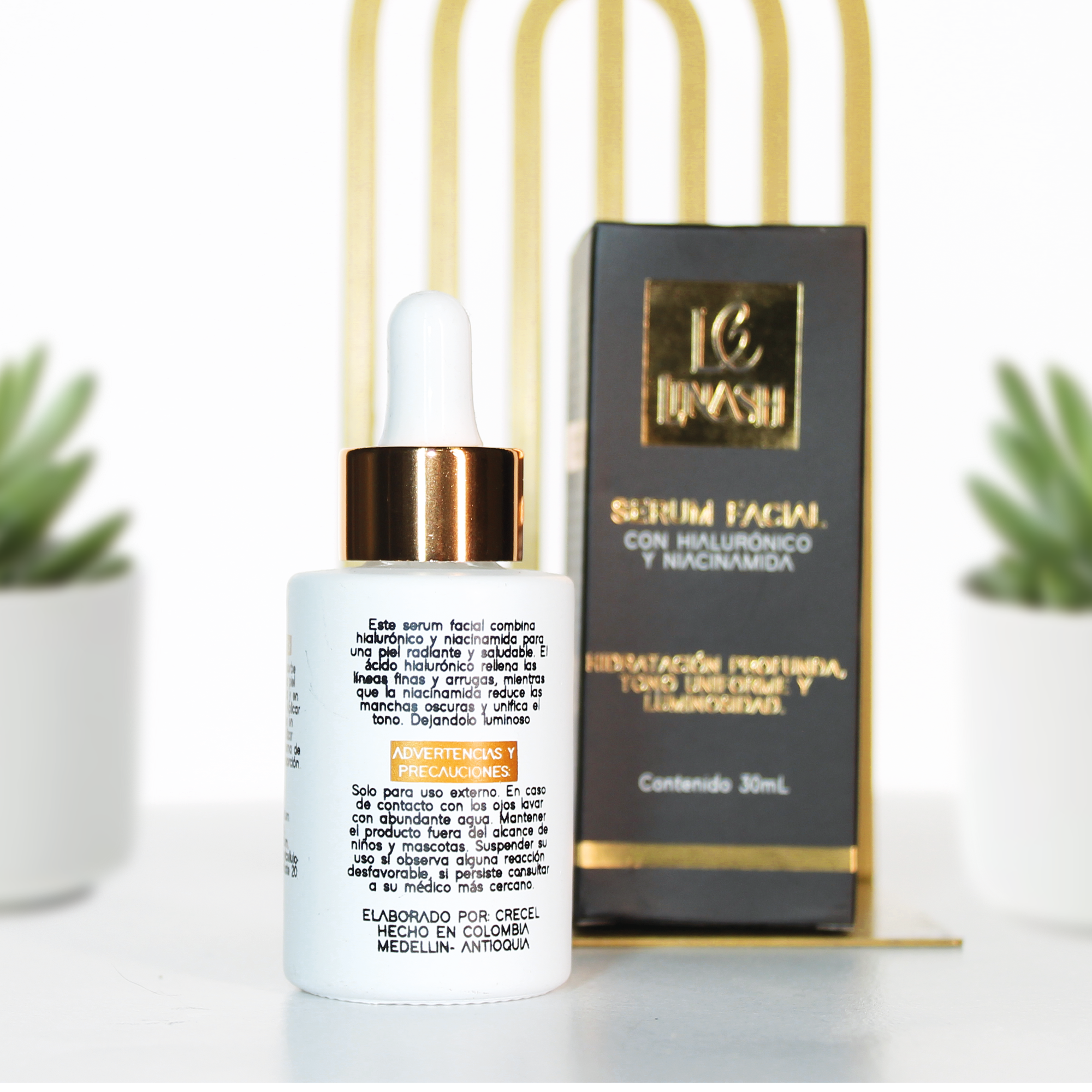 Serum Facial con Niacinamida y Ácido Hialurónico